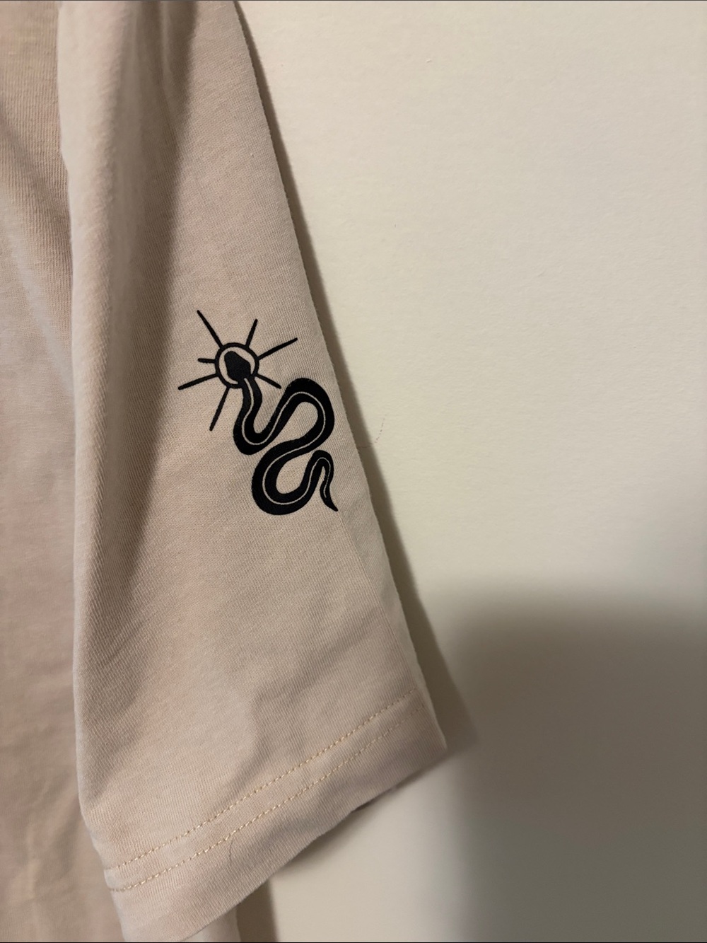 Beige Graphic Crop Tee - Womens Casual Short Sleeve Top - Picture 4 of 4